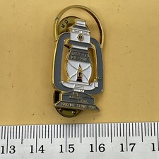 Lions Club Pin Kansas Lions 1990 1991 Dist 17 KE-KW We Serve USA Lantern