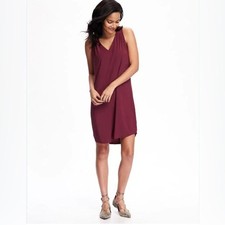 Old navy burgundy wine lace detail keyhole back shift dress size small