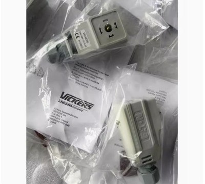 New in box   EHH-AMP-702-D-20 Plug Amplifier #ea