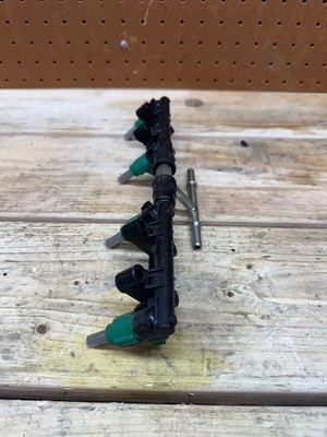 2016-2020 OEM KAWASAKI NINJA ZX10R SECONDARY INJECTORS FUEL INTAKE