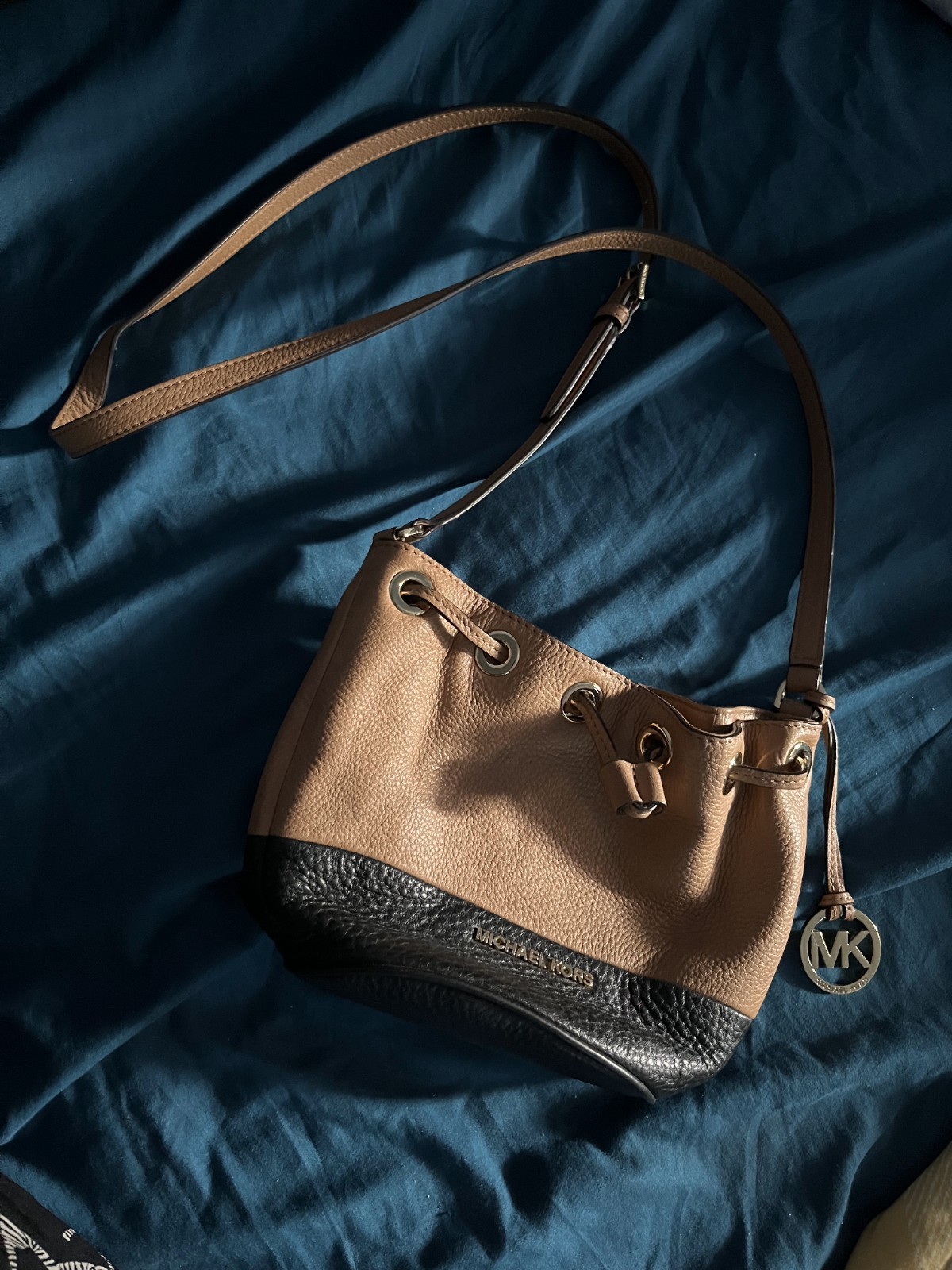 Purse Bundle !!!! - image 2