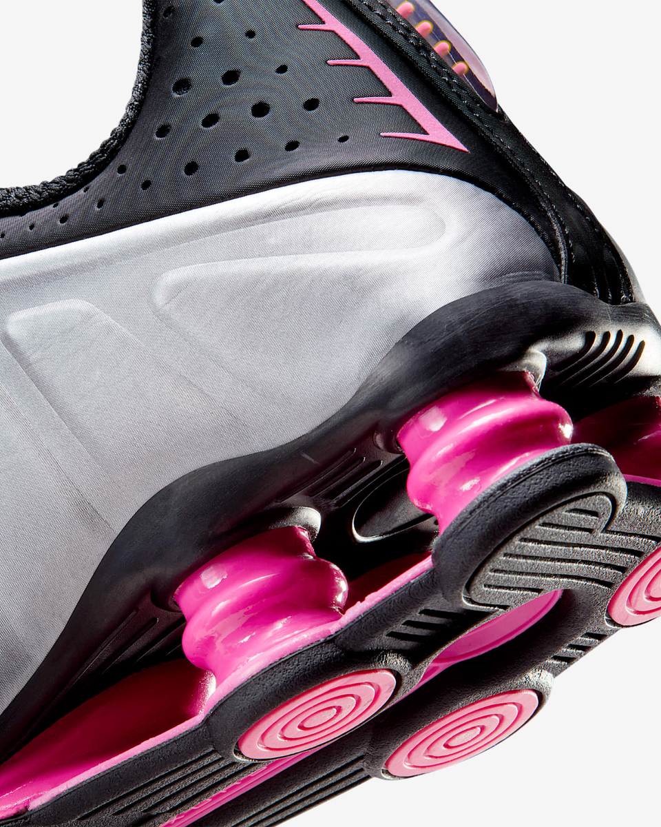 Nike WMNS Shox R4 Black Pinksicle Silver AR3565-012 Women's Size