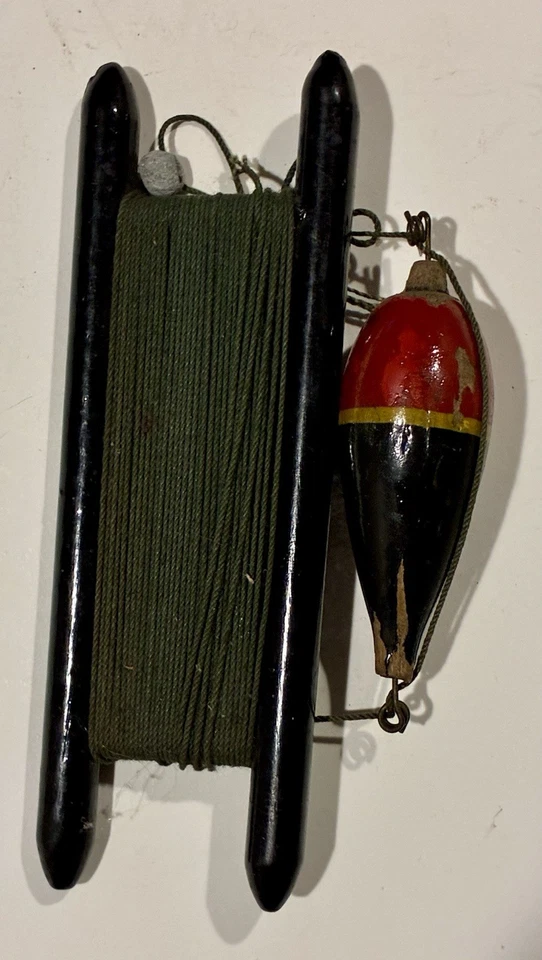 Vintage Wood Fishing Float w/ Hand Painted Bobber & Line - Image 3 of 4