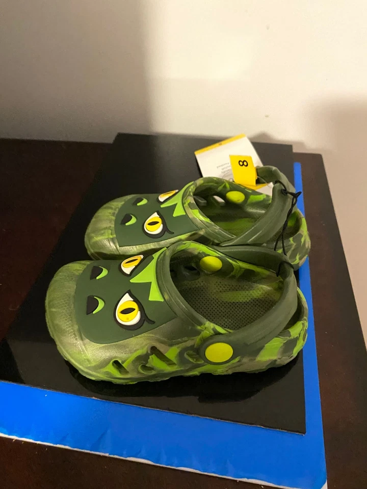 NUEVAS SANDALIAS ZUECO MARCA MIEMBRO NIÑOS PEQUEÑOS TALLA 8 Foto 4 de 4