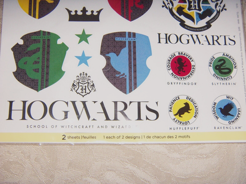 2019 Hallmark Harry Potter Stickers 2 Sheets 37 Pieces Sealed New - Picture 3 of 3