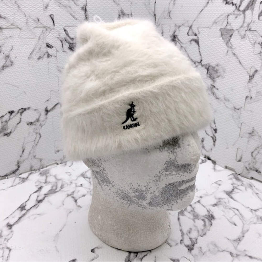 Men's Kangol Vintage White Cuff Pull On Casual Beanies NWT Men's Kangol Vintage White Cuff Pull On Casual Beanies NWT