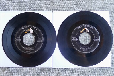 Elvis Presley self-titled EP 2 disc 7