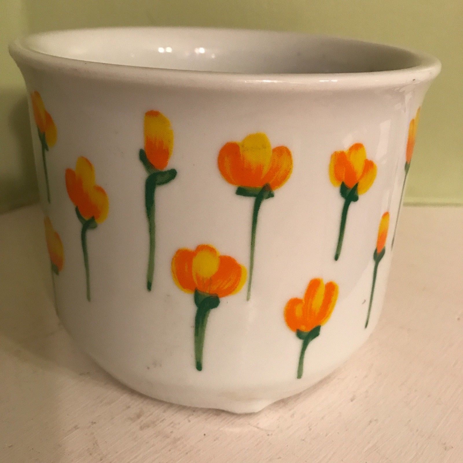 Takasha San Francisco pottery white with orange & yellow flowers 4" pot