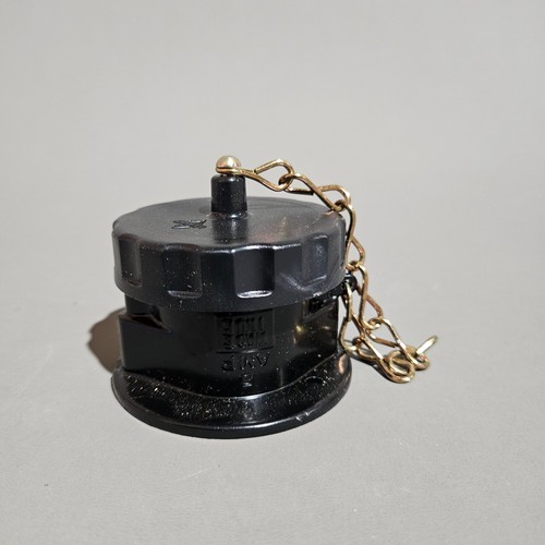 Enchufe plano resistente a la intemperie Lewden PD 5A 3 pines IP66 - Imagen 5 de 6