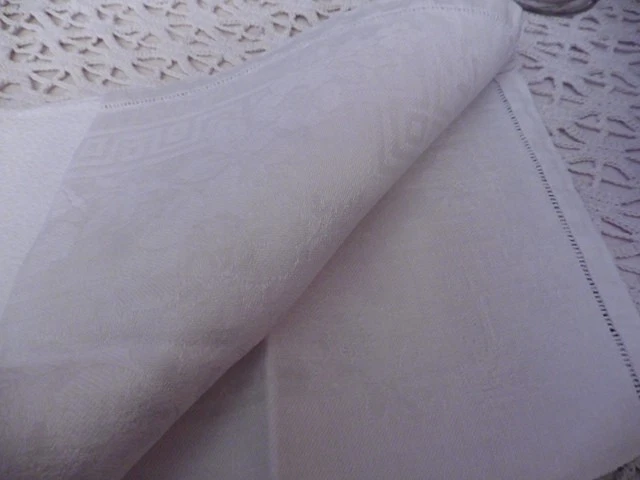 12 ANCIENNES SERVIETTES DE TABLE DAMASSE LIN ECRU"GR"OURLETS JOURS 62X76 CM - Photo 4/4