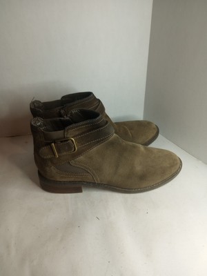 Clarks Collection 7M Women's Camzin Hale Olive Green Suede Leather Ankle Booties
