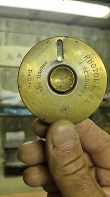 Altes Fotomaterial. PHOTOMETER.  J. DECOUDUN 1886