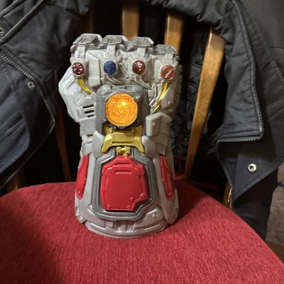 Marvel Avengers Endgame Infinity Gauntlet Electronic Fist w/ Lights & Sounds 