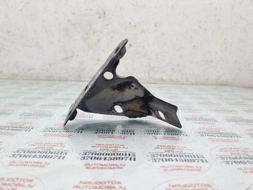 VW TOUAREG 7LA, 7L6, 7L7 Kotflügelhalter vorne rechts 7L6821152B 2.50 31445023