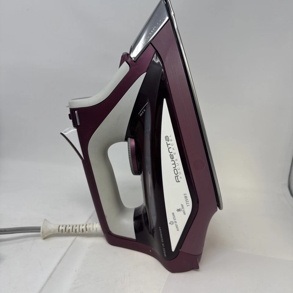 Suela HD Rowenta DW5270 Focus Xcel 1715 vatios 400 agujeros, ROJA - Probada Foto 3 de 4