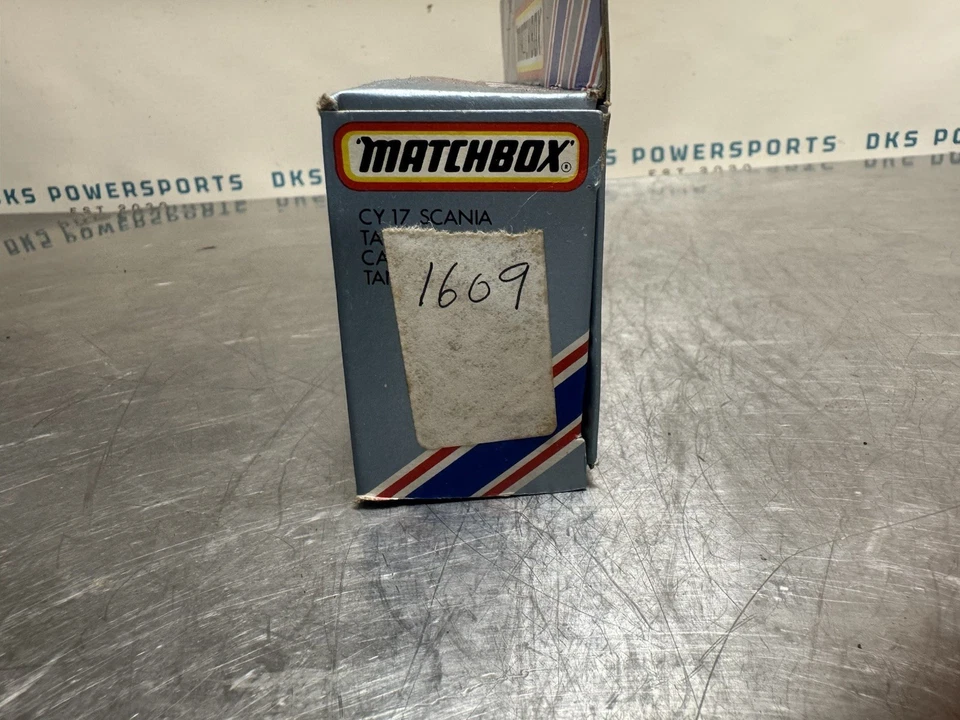 Matchbox Convoy CY-17 Scania Tanker Tizer Toy Model Truck 160mm - Image 4 of 4