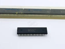 1X PIC16C74B-04/P Microchip 8-bit MCU OTP 4MHz A/D PWM USART SPI I2C 40-DIP