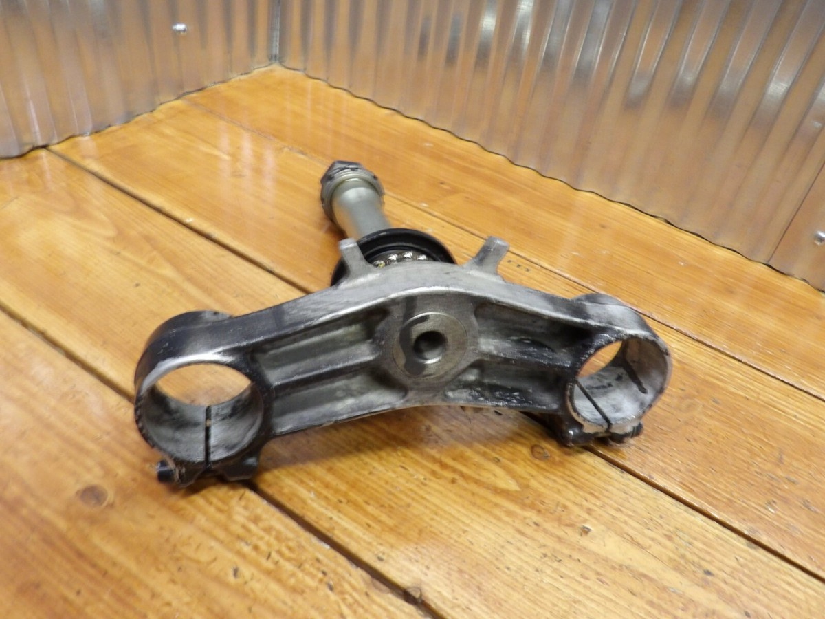 05-06 Kawasaki Ninja ZX6RR & ZX636 LOWER TRIPLE TREE