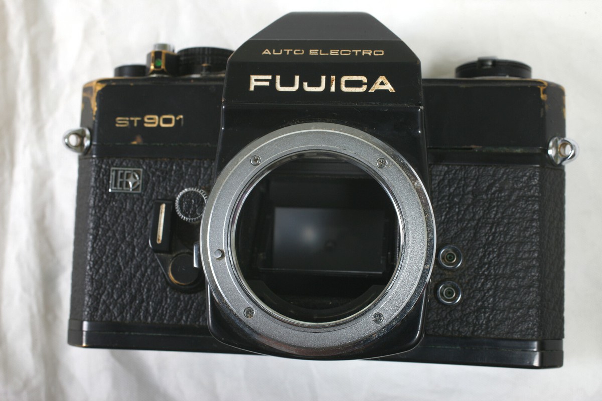 Fujica Auto Electro ST901 35mm SLR Film Camera M42 06081 | eBay