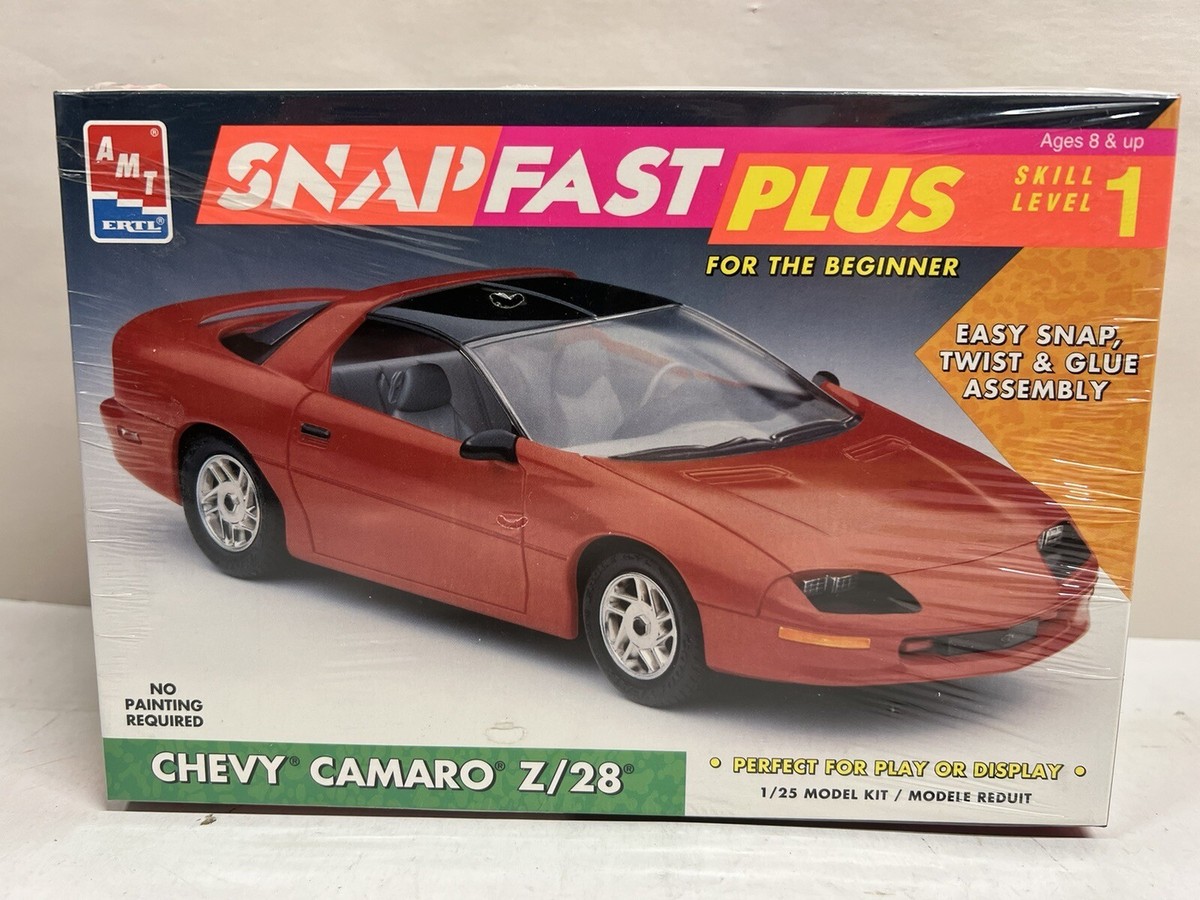 1/25 Chevy 1993 Camaro Z/28 Red Car Snapfast Plus Model Kit #6783