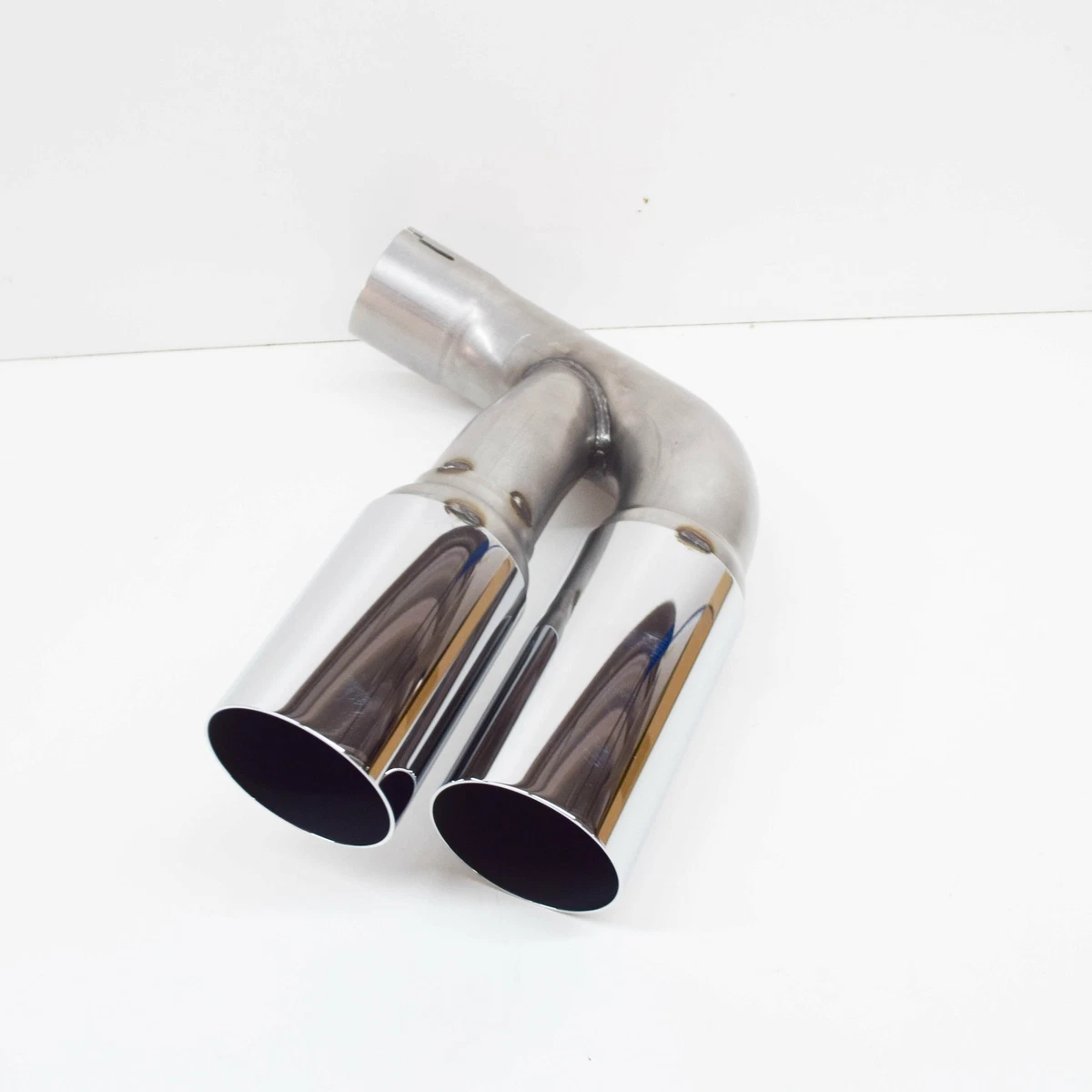 NEU BMW 3 F30 ABGASANPFERTIG -CHROMSPITZE TRIM 18302296889 