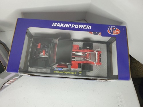 M2 Machines 1:24 Scale , 1973 Chevrolet Cheyenne Super 10 ( Lot Of 2 ) VP & NOS - Picture 6 of 12