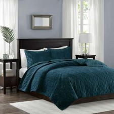 BEAUTIFUL ULTRA SOFT CHIC ELEGANT VELVET VELOUR TEAL BLUE GEOMETRIC QUILT SET