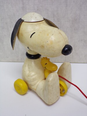 VTG 1972 Hasbro PEANUTS Snoopy Woodstock Pull Toy w Helicopter