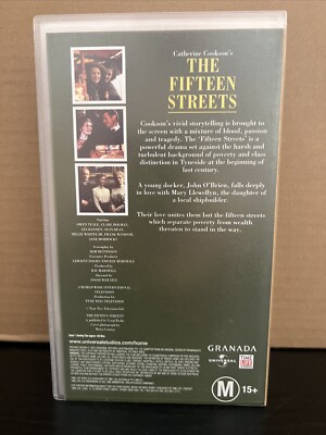 その他 Catherine Cookson&#39;s Fifteen Streets [VHS] Amazon.com: Catherine Cookson's the Fifteen Streets : Movies