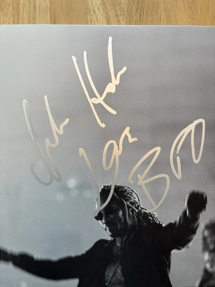 Future Signed  Autographed High  Off Life Vinyl Album Pluto Hendrix. JSA Coa — 第 2/3 张图片