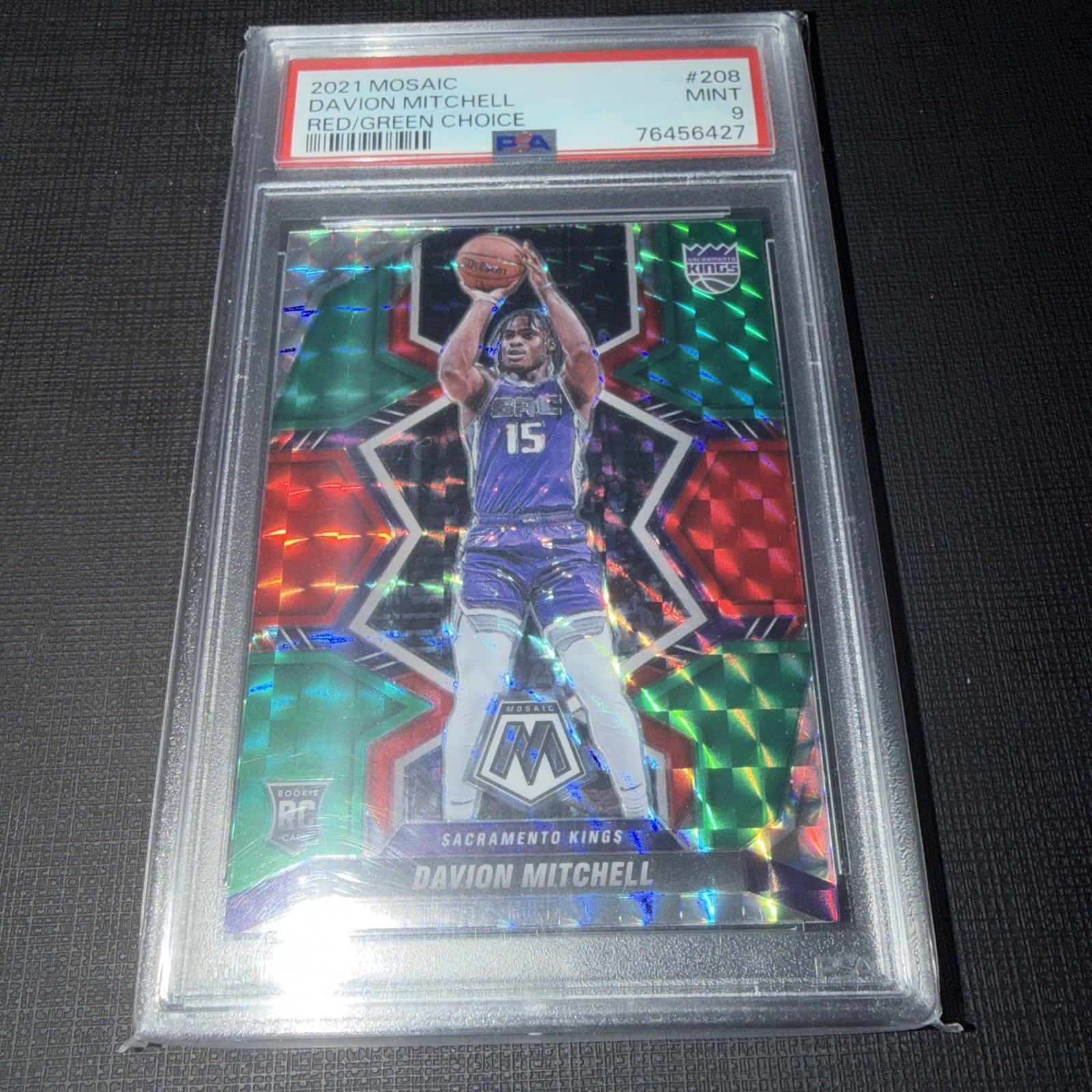 2021 Panini Mosaic #208 Davion Mitchell Red/Green Choice PSA 9 Kings Heat
