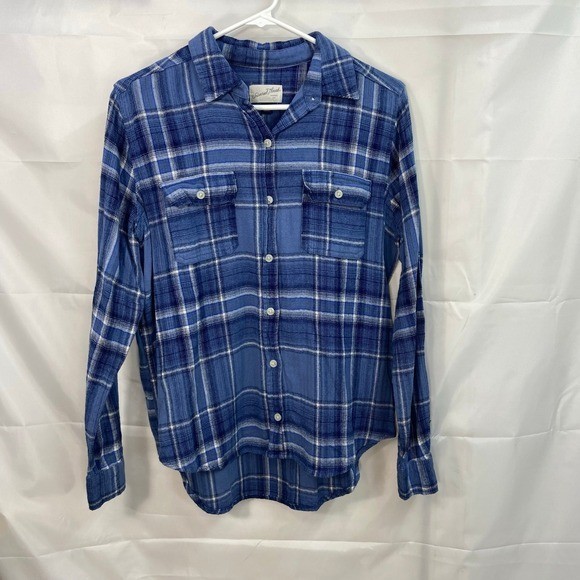 EUC Universal Thread women's blue button down cot… - image 1
