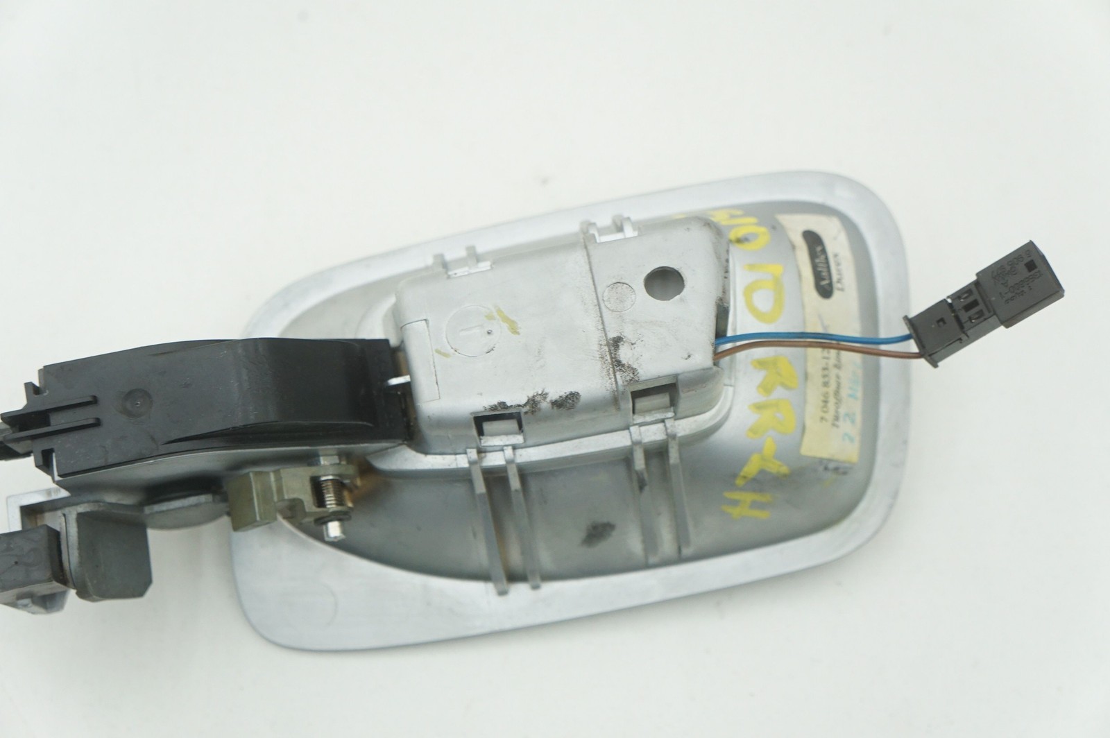 Rear Left Interior Door Handle OEM 51427046853 Rolls Royce Phantom Vii 2006