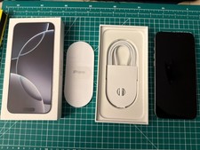 Apple iPhone 16 Pro Max - 256 GB - White Titanium (Ohne Simlock)