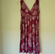 New York & Company Burgundy Mandala Print Sleeveless Midi Dress Women’s XS