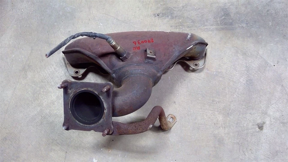 Exhaust Manifold 2.5L Fits 06-10 BEETLE 104758 - Image 2 of 4