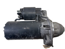 Mercedes W124 Limousine 230E Anlasser 1005621056 Schaltgetriebe Motorstarter Mercedes W124 Limousine 230E Anlasser 1005621056 Schaltgetriebe Motorstarter