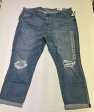 NWT Old Navy Mid-Rise Boyfriend Jeans Women's Size 18