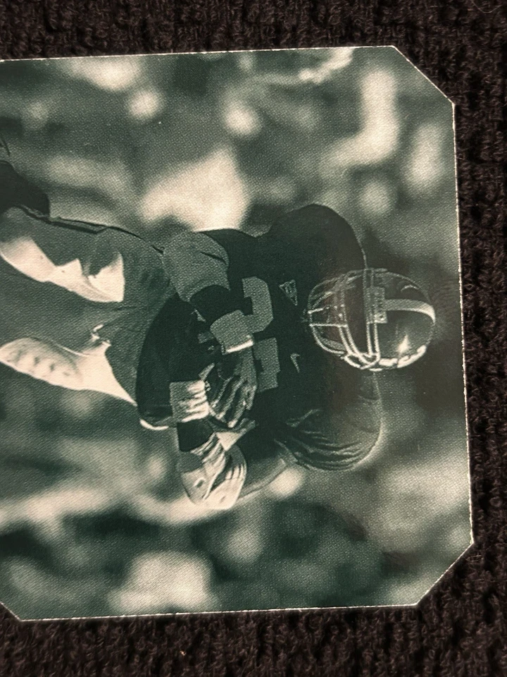 2000 SAGE Hit Shaun Alexander Diamond Die Cut Autographed Card #A37 - Image 3 of 4