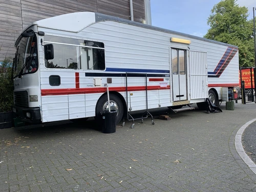 1984 Ford Cargo -This vehicle has a braking issue - Picture 1 of 1