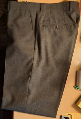 Pantalon Homme GUY LAROCHE Taille 42 neuf - Photo 1/4
