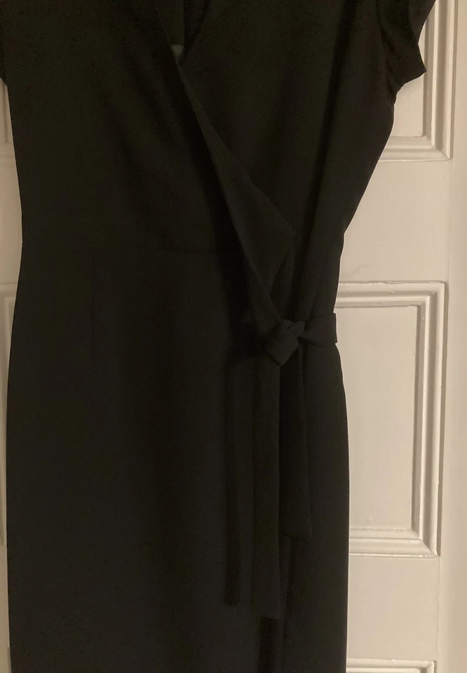 Vestido envolvente sintético con cuello en V negro Amanda Smith para mujer talla 8 Foto 2 de 4