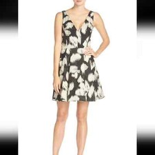 Vera Wang Jacquard floral black dress size 2
