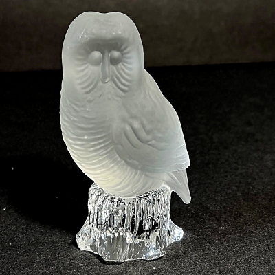 Vintage NYBRO Swedish Art Glass Frosted Crystal Owl Figurine