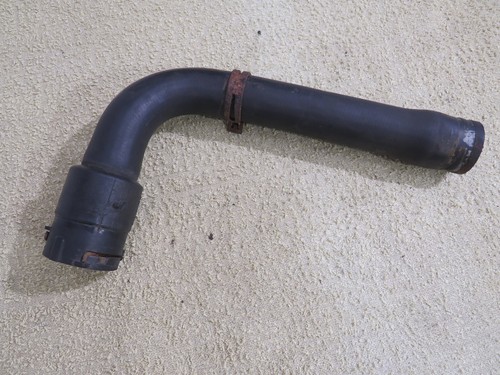 VW Passat 3BG Kühlwasserschlauch 8D0121101K Kühlerschlauch AZM