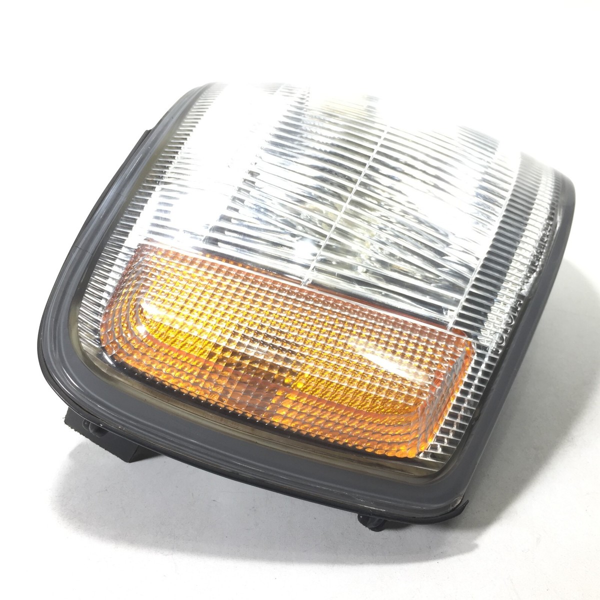 Toyota Crown JZS130V GS136V GS130 Van Wagon Front Turn Signal Lamp