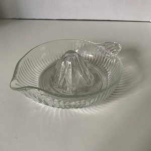 Vintage Clear Glass Reamer Juicer Pour Spout Heavy