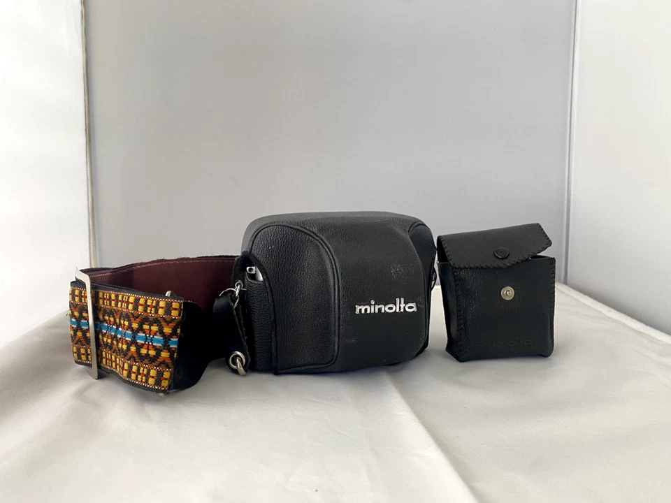 MINOLTA Hi-Matic E Rangefinder 35mm Film Camera 40mm f 1.7  Japan W/case (NM) - Image 2 of 4