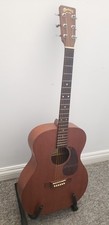 Martin Acoustic Guitar 000-15 (2001) - Excellent condition, well loved