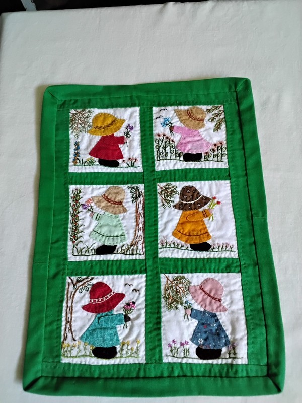 Sunbonnet Sue's Garden - Handmade Miniature Quilt